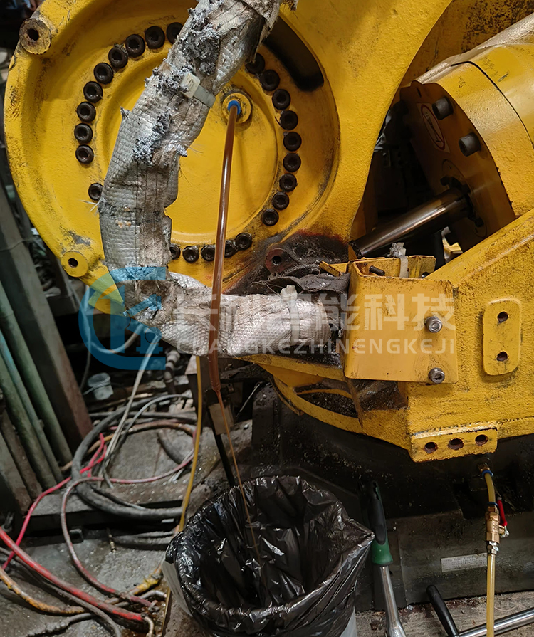 發那科大型機器人2000iB 165R 165F保養 發那科大型機器人2000iB 165R 165F保養