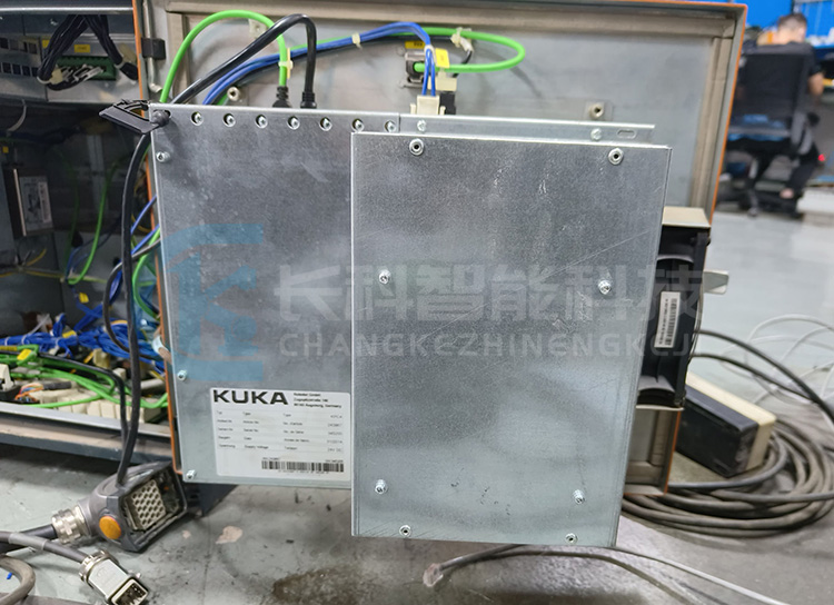 KUKA庫卡機器人KR C4 smallsize控制柜維修 KUKA庫卡機器人KR C4 smallsize控制柜維修